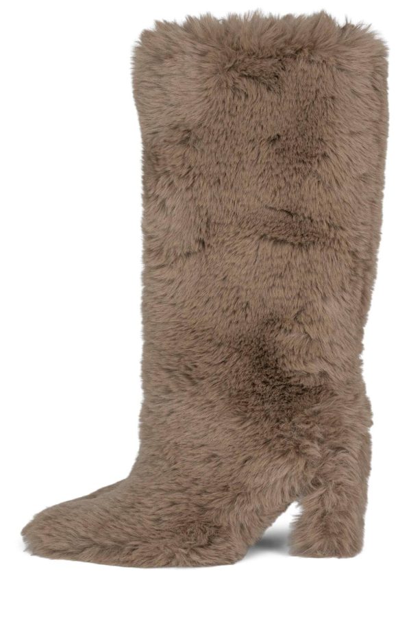 Dustdev.shope24a2a3d84 1